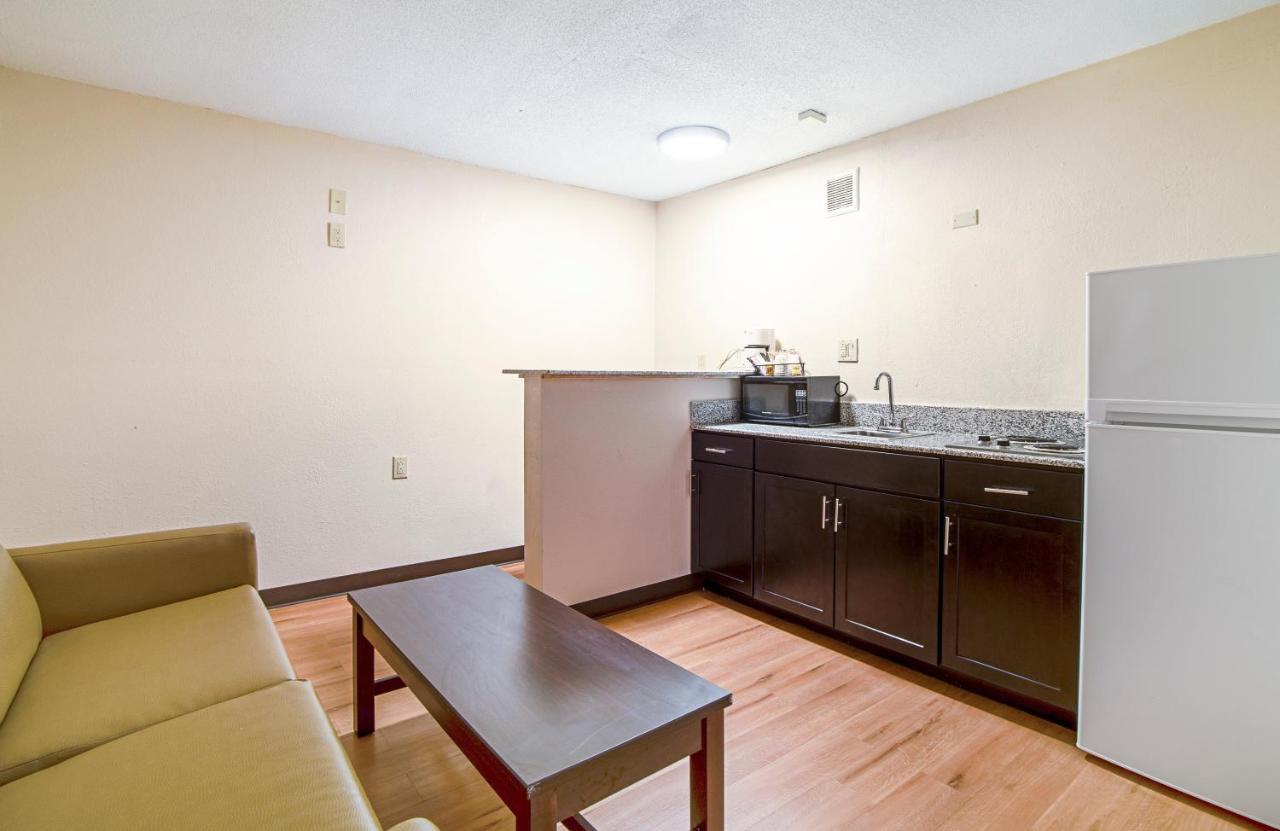 Red Roof Inn & Suites Greenwood, Sc Ngoại thất bức ảnh