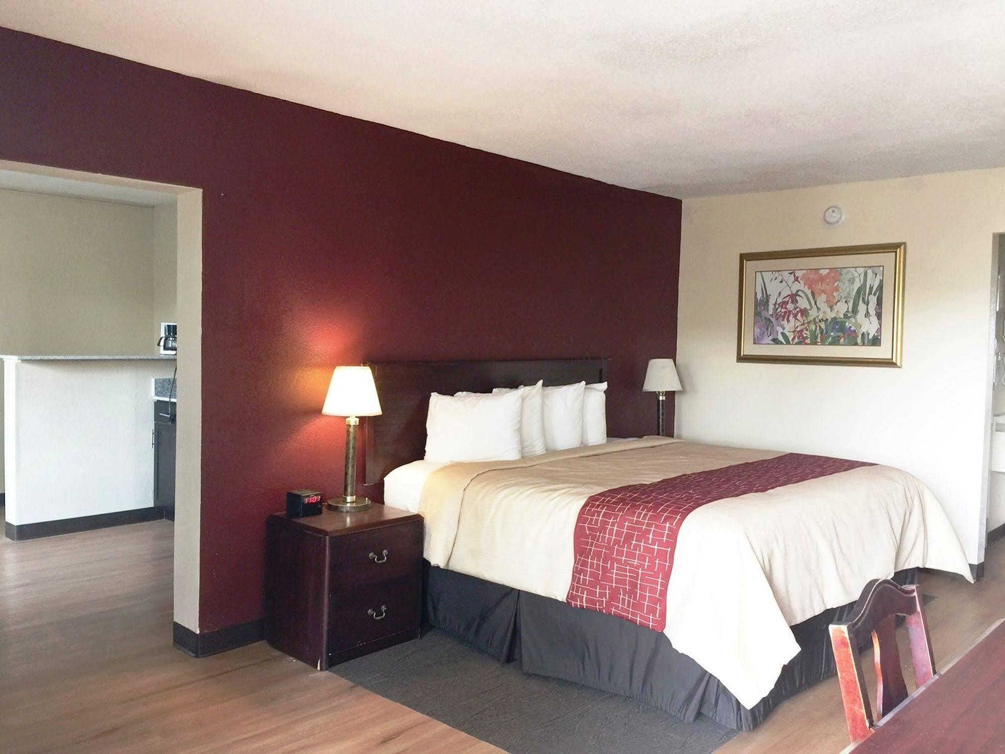 Red Roof Inn & Suites Greenwood, Sc Ngoại thất bức ảnh